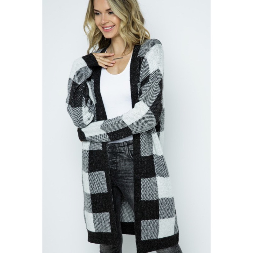 ASPEN CHECKERED CARDIGAN - Picture 8 of 9